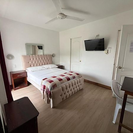 Bahia B&B บาเยีย เด การาเกซ ภายนอก รูปภาพ