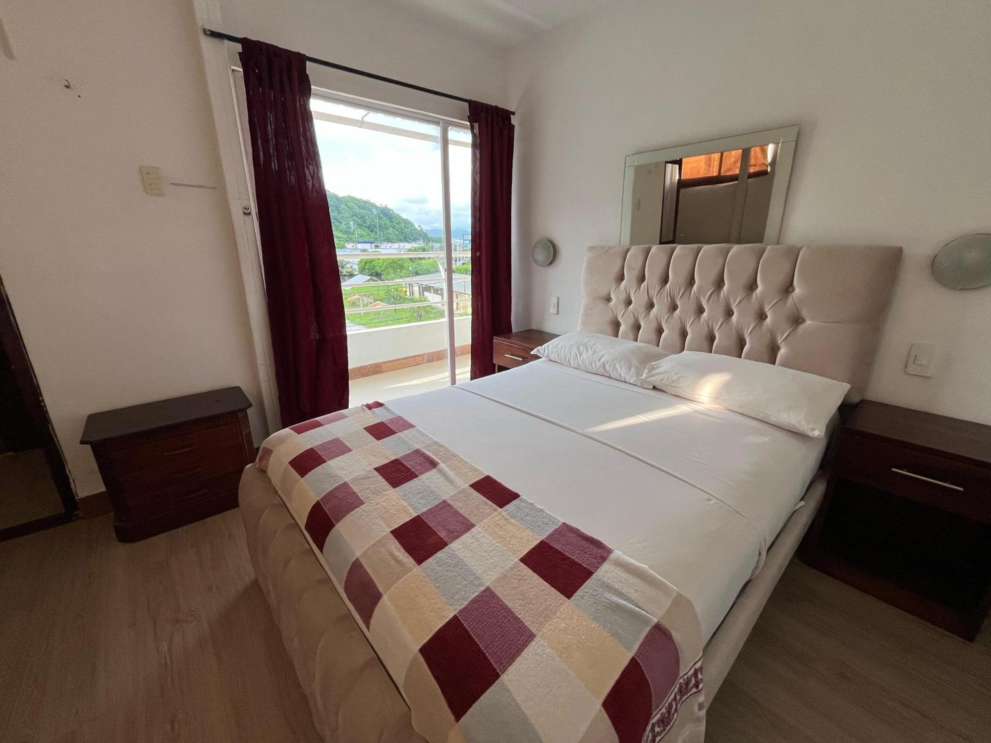 Bahia B&B บาเยีย เด การาเกซ ภายนอก รูปภาพ
