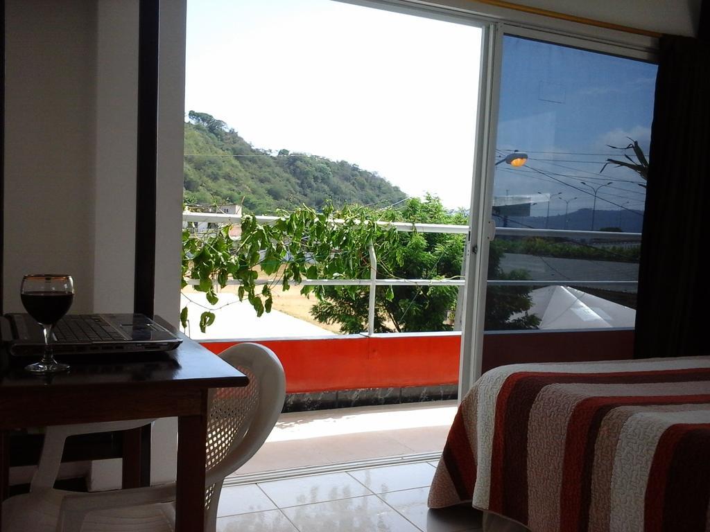Bahia B&B บาเยีย เด การาเกซ ภายนอก รูปภาพ